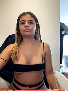 Snapshot of pamell_col chatting on October 3, 2025, 3:09 pm pamell col online show from October 3, 2025, 3:09 pm