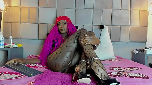 puca ebony online show from March 8, 2025, 10:45 pm