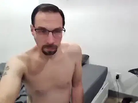 Snapshot of Iliketocooksquirt25 chatting on February 5, 2025, 3:55 am Iliketocooksquirt25 online show from February 5, 2025, 3:55 am