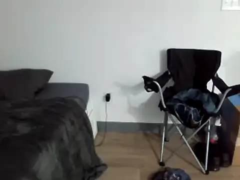 Snapshot of Iliketocooksquirt25 chatting on February 5, 2025, 7:29 am Iliketocooksquirt25 online show from February 5, 2025, 7:29 am