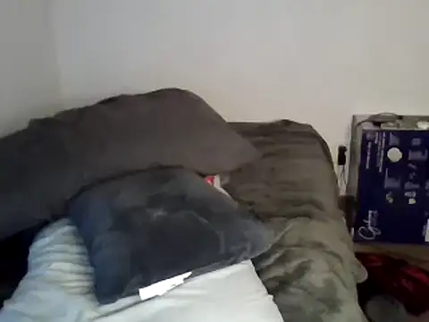 Snapshot of Iliketocooksquirt25 chatting on February 18, 2025, 6:48 am Iliketocooksquirt25 online show from February 18, 2025, 6:48 am