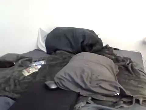 Snapshot of Iliketocooksquirt25 chatting on March 6, 2025, 6:26 pm Iliketocooksquirt25 online show from March 6, 2025, 6:26 pm