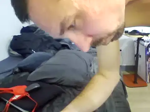 Snapshot of Iliketocooksquirt25 chatting on March 9, 2025, 8:40 am Iliketocooksquirt25 online show from March 9, 2025, 8:40 am