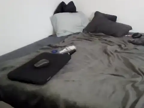 Snapshot of Iliketocooksquirt25 chatting on March 14, 2025, 5:48 am Iliketocooksquirt25 online show from March 14, 2025, 5:48 am