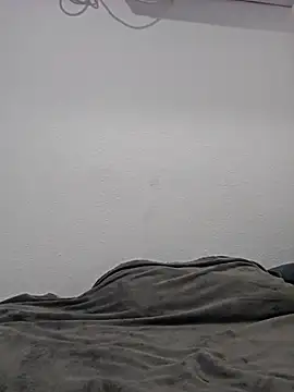 Snapshot of Iliketocooksquirt25 chatting on September 9, 2025, 3:17 am Iliketocooksquirt25 online show from September 9, 2025, 3:17 am