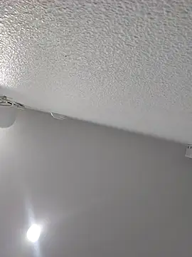 Snapshot of Iliketocooksquirt25 chatting on September 15, 2025, 3:17 am Iliketocooksquirt25 online show from September 15, 2025, 3:17 am