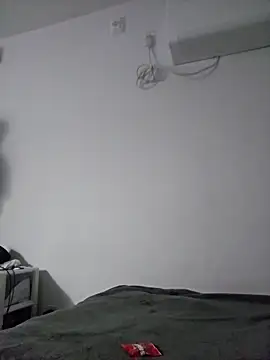 Snapshot of Iliketocooksquirt25 chatting on September 22, 2025, 2:24 am Iliketocooksquirt25 online show from September 22, 2025, 2:24 am