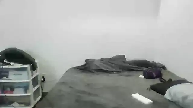 Snapshot of Iliketocooksquirt25 chatting on September 24, 2025, 1:09 am Iliketocooksquirt25 online show from September 24, 2025, 1:09 am