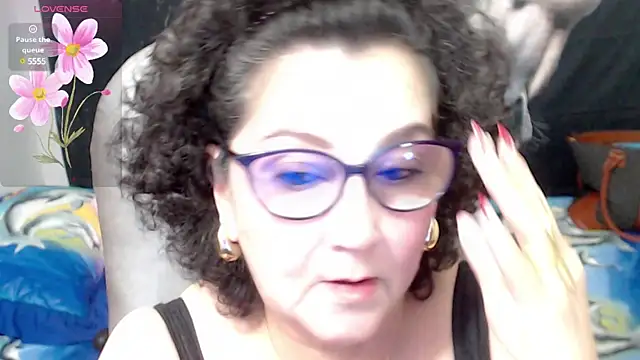 cataleya mom online show from February 18, 2025, 1:21 am