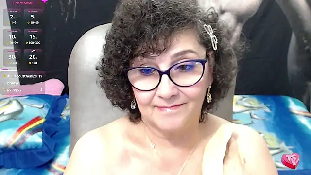 cataleya mom online show from February 19, 2025, 7:48 pm