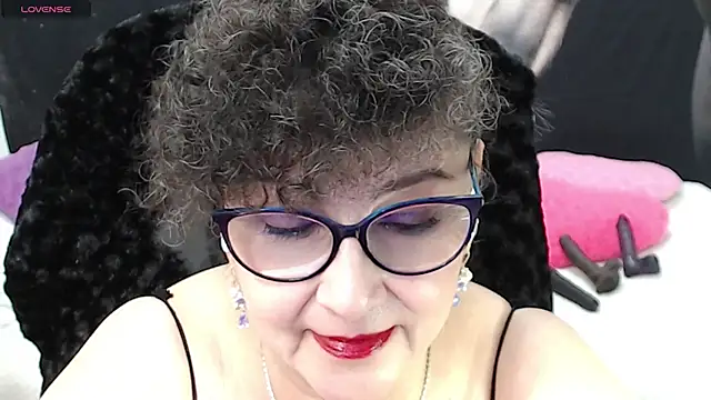 cataleya mom online show from March 3, 2025, 7:32 am