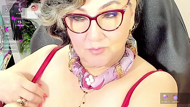 Snapshot of cataleya_mom chatting on February 19, 2026, 2:07 am cataleya mom online show from February 19, 2026, 2:07 am