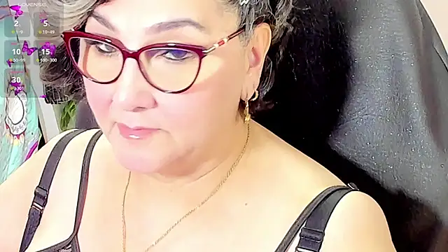 Snapshot of cataleya_mom chatting on February 24, 2026, 1:25 am cataleya mom online show from February 24, 2026, 1:25 am