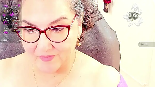 cataleya mom online show from May 15, 2026, 9:44 pm