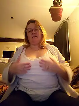 lady charlyne online show from January 9, 2026, 7:04 pm