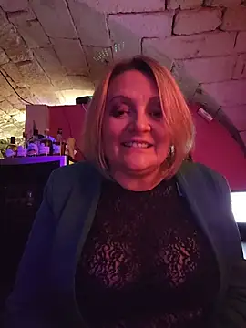 Snapshot of lady_charlyne chatting on June 5, 2026, 7:41 pm lady charlyne online show from June 5, 2026, 7:41 pm