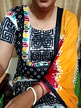 Snapshot of Priya_Boudi chatting on December 19, 2024, 12:45 pm Priya Boudi online show from December 19, 2024, 12:45 pm