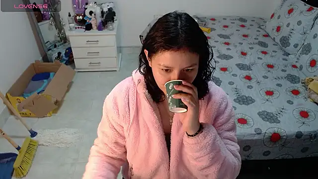 soniafuckboobs online show from March 27, 2026, 12:16 pm