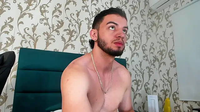 Michael magno online show from December 2, 2024, 7:49 pm