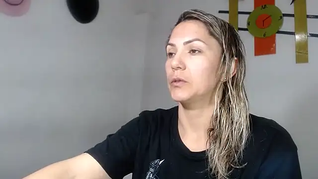 Chantal hott online show from February 6, 2026, 8:23 pm