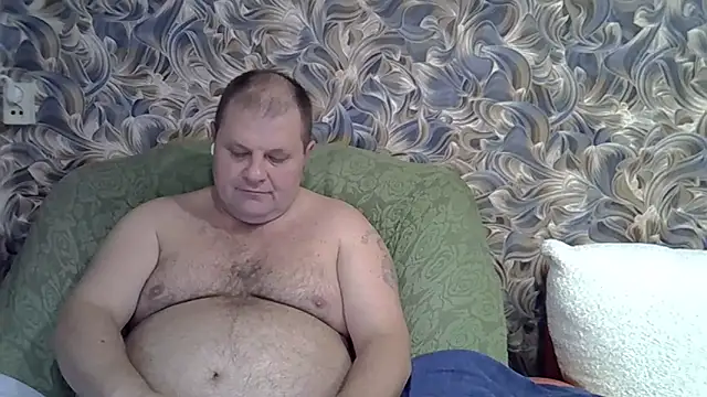 Nilola6 online show from November 20, 2025, 1:00 pm