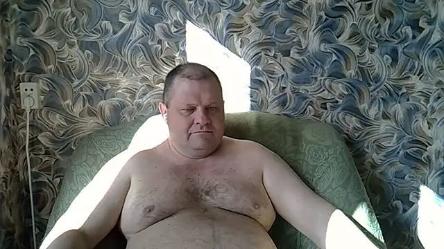 Nilola6 online show from April 2, 2026, 2:53 am