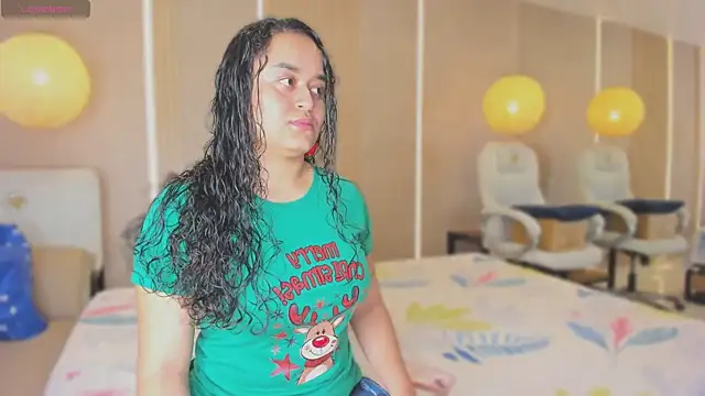 sabrina shark  online show from September 29, 2025, 2:49 am