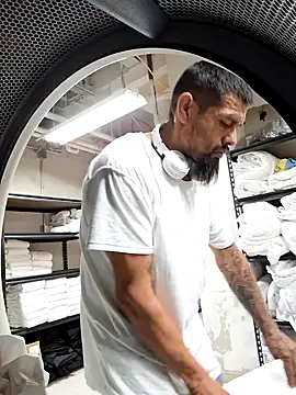 playtyme420691 online show from December 4, 2024, 9:46 pm