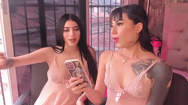 catalina  23 online show from January 11, 2025, 7:49 pm