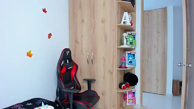  amanda seyfried19 online show from December 14, 2024, 6:09 pm