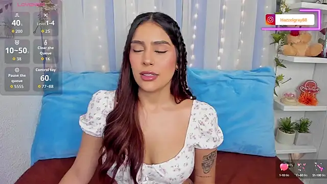 Snapshot of HazzelGray chatting on September 18, 2025, 2:41 pm HazzelGray online show from September 18, 2025, 2:41 pm