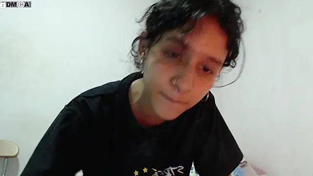 AlinaWoolf  online show from January 15, 2026, 2:05 am