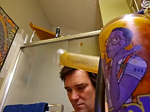 Snapshot of bakeyesmokems chatting on December 11, 2024, 12:44 am bakeyesmokems online show from December 11, 2024, 12:44 am