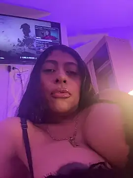 canela 10 online show from October 25, 2025, 2:19 am