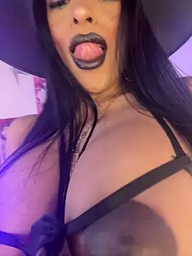 canela 10 online show from November 1, 2025, 3:08 am