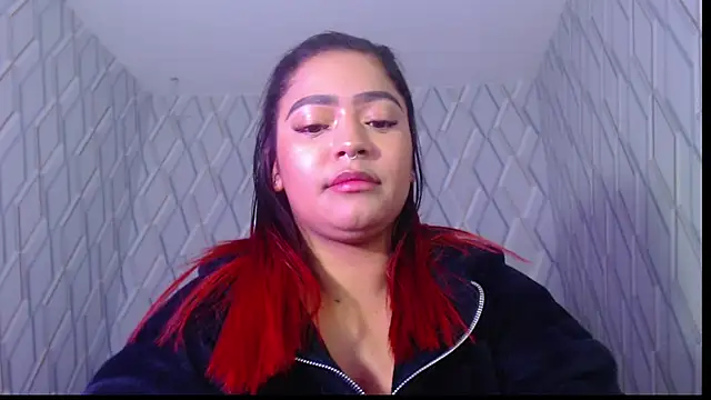 NicolleTaylor online show from January 30, 2025, 4:06 am