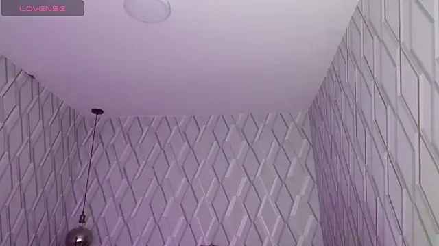 NicolleTaylor online show from February 26, 2025, 1:32 am