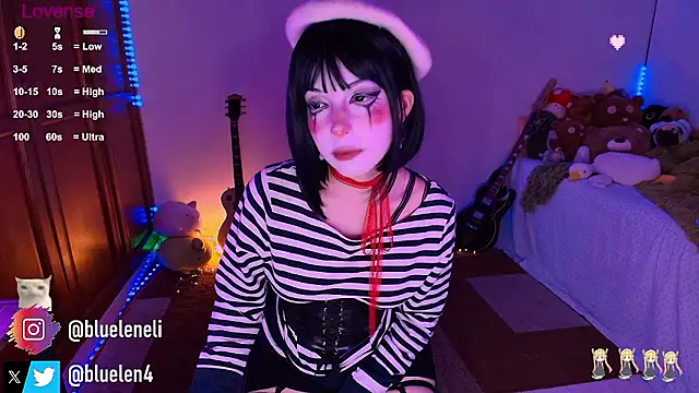 Snapshot of bluelen chatting on March 15, 2026, 10:43 am bluelen online show from March 15, 2026, 10:43 am