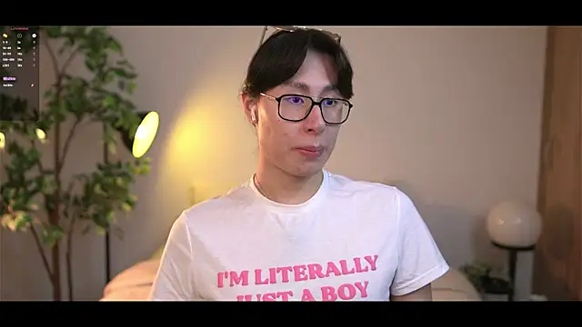 SrLuis18 online show from September 13, 2025, 1:38 am