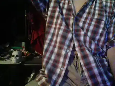 mrdemoncrowly online show from March 11, 2025, 4:43 am