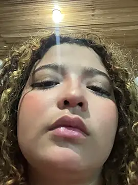 CharlotteMillers online show from February 1, 2025, 1:02 am