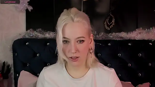 RachelCart online show from January 3, 2025, 3:49 am