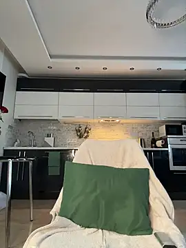 Snapshot of _Monic_ chatting on February 24, 2026, 10:02 am Monic online show from February 24, 2026, 10:02 am