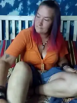 GingerKtm21 online show from January 11, 2025, 7:27 pm