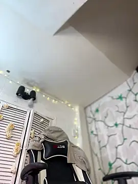 JulianaCastillo online show from January 12, 2025, 10:23 am