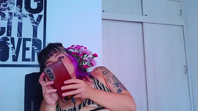 purple em69 online show from September 14, 2025, 4:50 pm