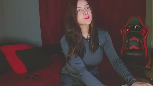 Snapshot of Noamartin_ chatting on March 8, 2025, 2:12 am Noamartin online show from March 8, 2025, 2:12 am