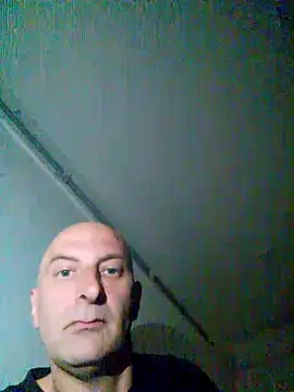 Snapshot of tinybear79 chatting on October 17, 2025, 11:51 pm tinybear79 online show from October 17, 2025, 11:51 pm