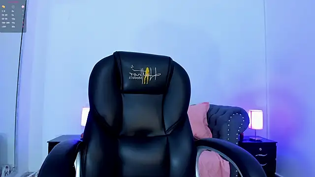 millie brown21 online show from January 20, 2025, 7:25 pm