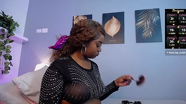 JasmineCampbell  online show from March 16, 2025, 12:01 am